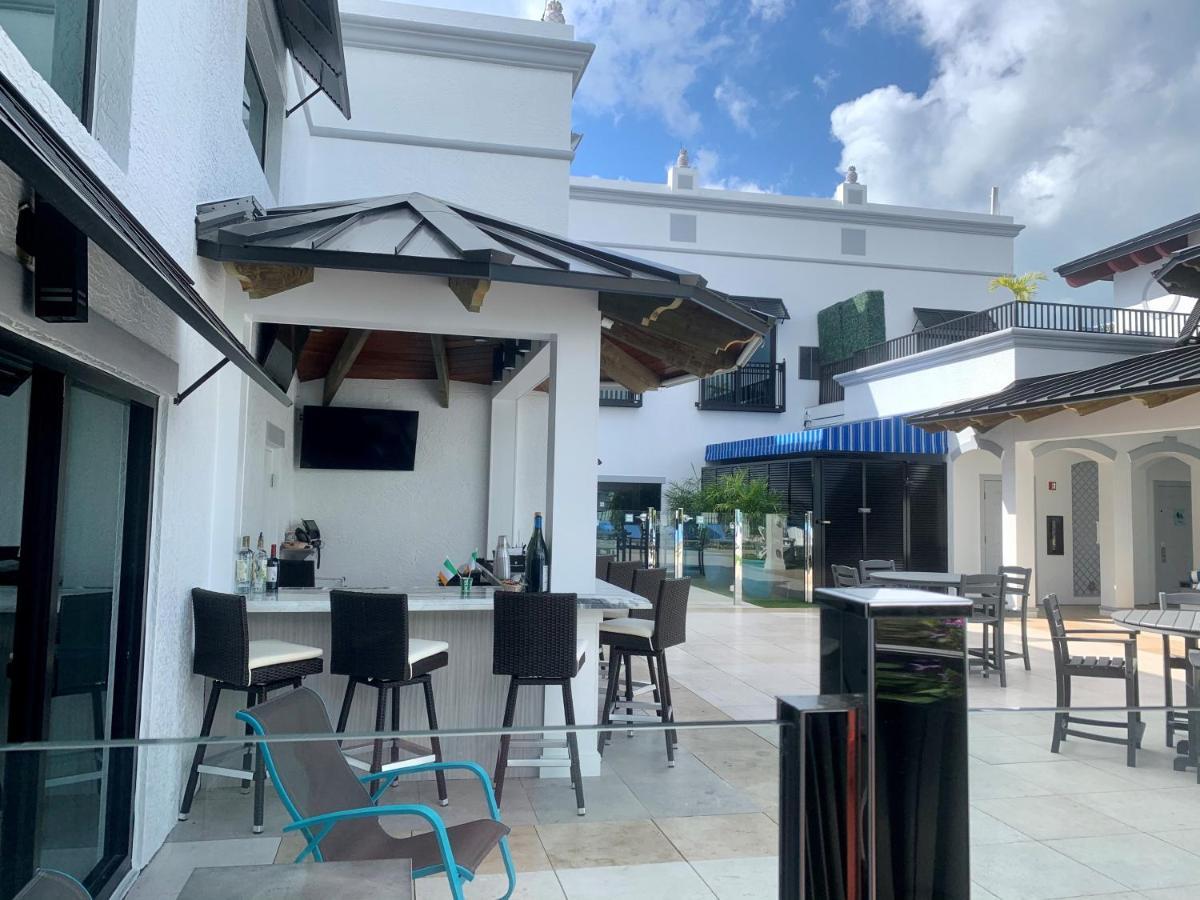 Inn On Fifth North North Naples Exterior foto